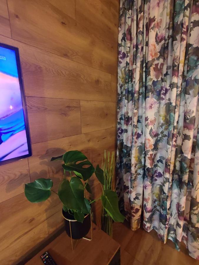 Lux Apartament Odkryj - Bieszczady Устшики-Дольне Экстерьер фото